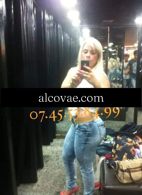 FEMME_MAGNIFIQUE_SEXY